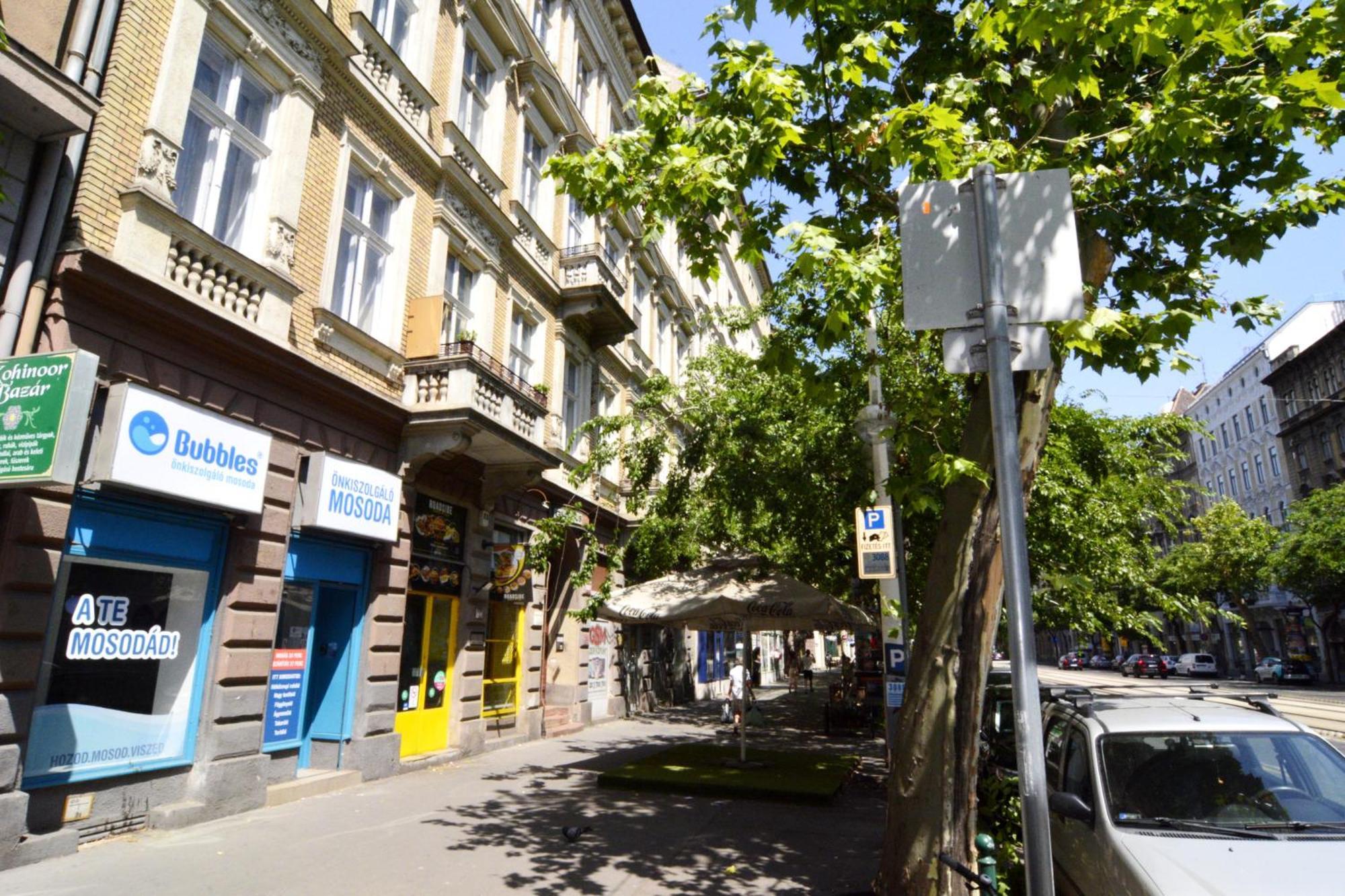 Little Americas East Coast Apartment Budapest Exterior foto